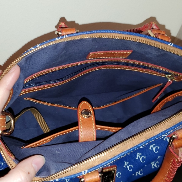 Dooney & Bourke Royals MLB large purse - Picture 2 of 5